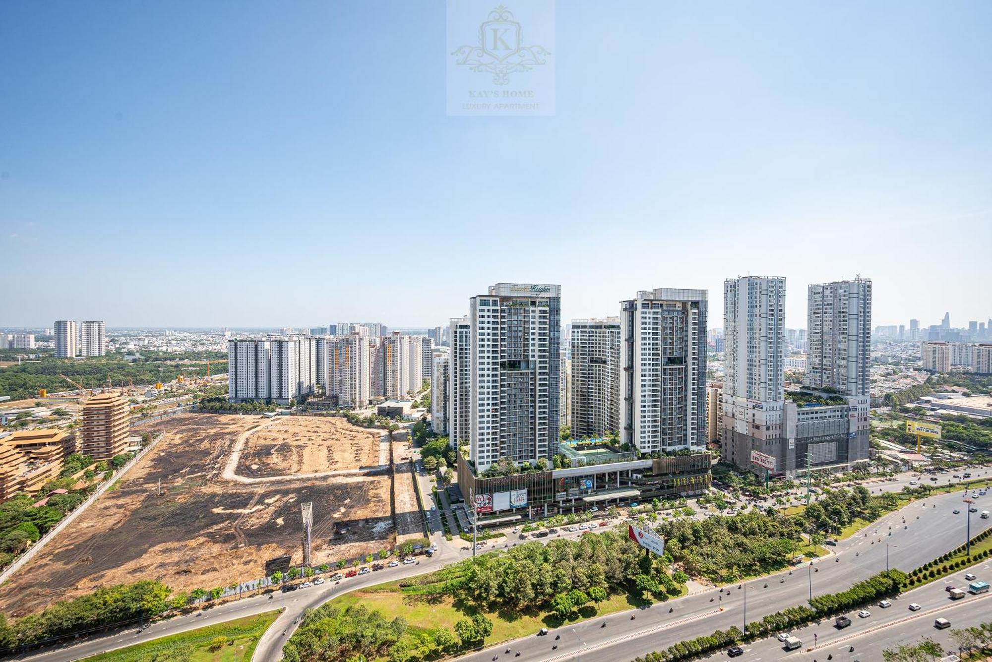 The Lumiere Riverside Oasis 5* TP. Hồ Chí Minh