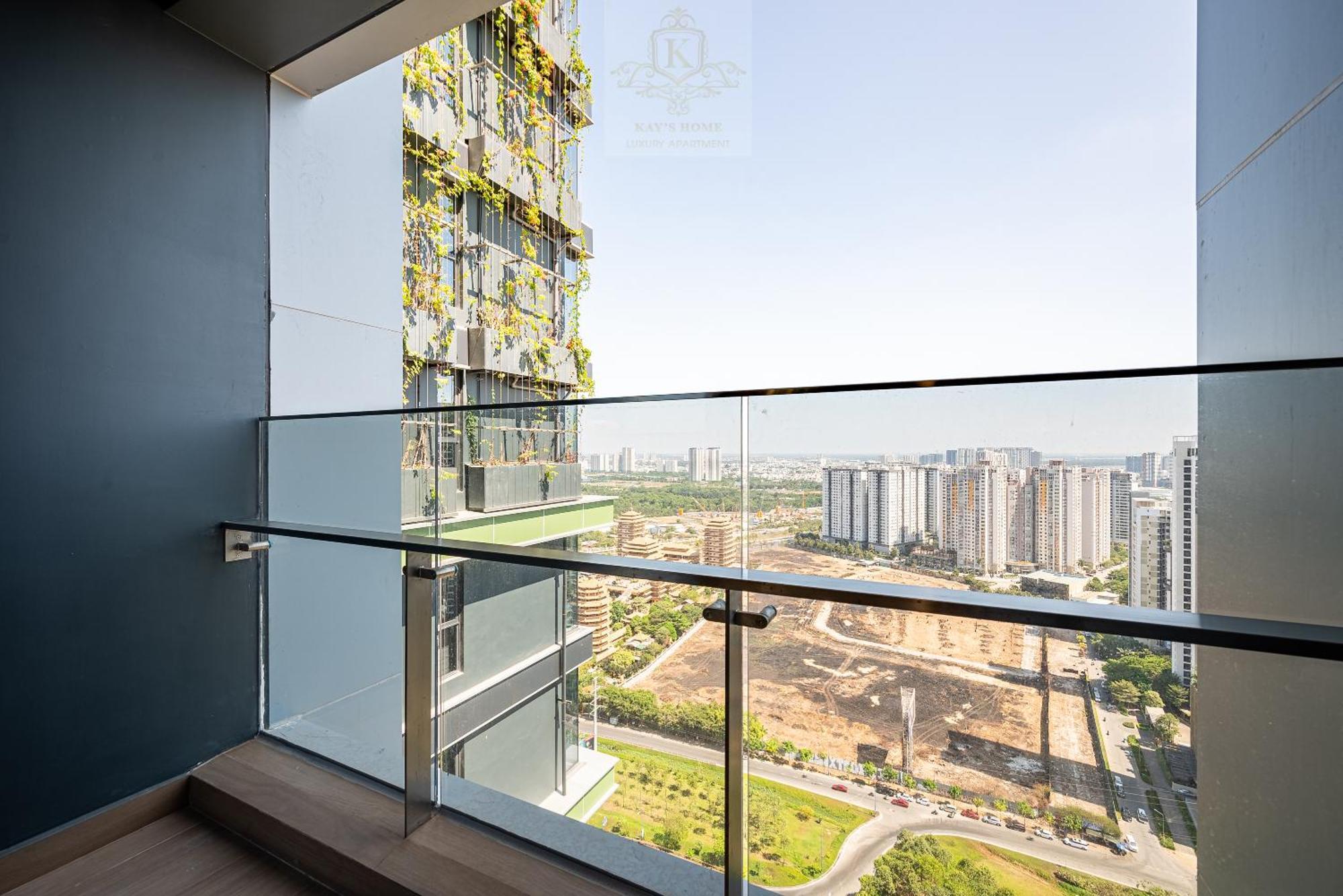 The Lumiere Riverside Oasis 5* TP. Hồ Chí Minh